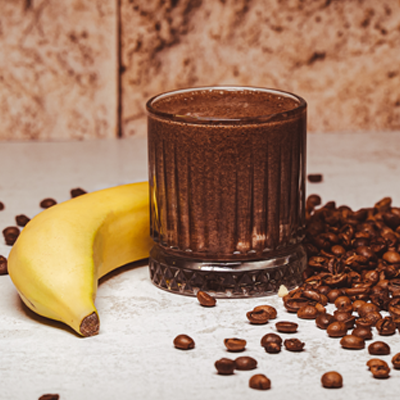 Coffee with banana and cinnamon