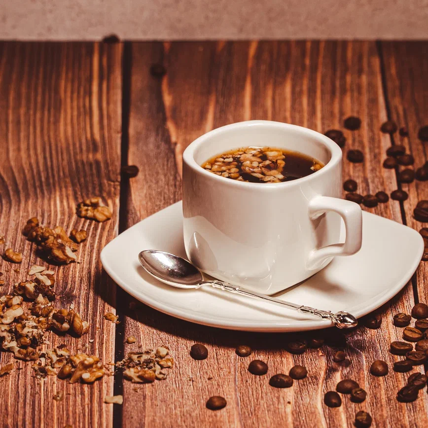 Coffee with walnut